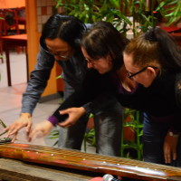 广陵琴代第十二代传承人田泉莅临拉脱维亚大学孔子学院汉语角