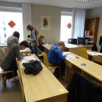 拉脱维亚大学孔子学院成功举办2015年度第一次HSK考试
