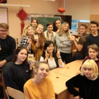 Appreciating the Moon on the Mid-Autumn Festival, Sending Homesickness by Moon Cake  – -the Mid-Autumn Festival Cultural Experiences at the Chinese Programmes at Confucius Institute at the University of Latvia
