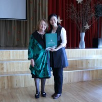 Riga Municipal Government Presents Appreciation Letter to Chinese Teacher Dong Fang