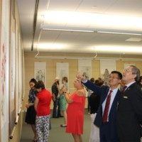 “Far and Close” Chinese Painting Exhibition Inaugurated in  National Library of Latvia