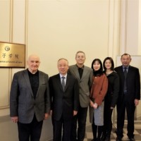 Ambassador Liang Jianquan was invited to visit the Confucius Institute at University of Latvia
