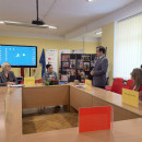 The Confucius Classroom at Riga 34 Secondary School held a Chinese language seminar, attended by Ambassador Tang Songgen and all guests 里加34中学孔子课堂举办中文研讨会 唐松根大使及各位嘉宾出席