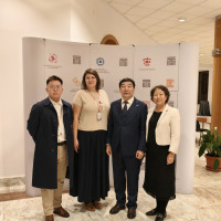 Confucius Institute at the University of Latvia Attends the 1st International Symposium on Chinese Language, Literature, and Culture in Brașov, Romania / 拉脱维亚大学孔子学院代表团出席罗马尼亚布拉索夫国际中文研讨会