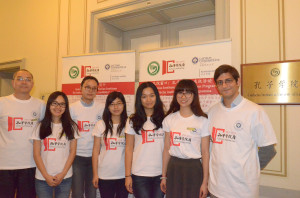 拉脱维亚小分队和安东在拉大孔院合影_副本