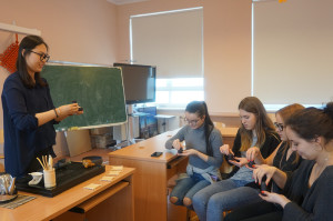 里加文化中学文化日——茶艺_副本