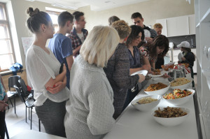 一起来品尝美味的中国菜