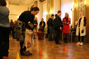 我和妈妈的乒乓球互动