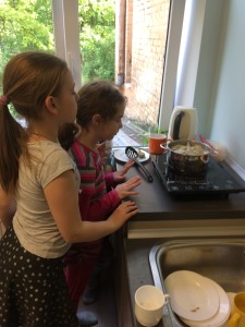 我们等得花儿都谢了